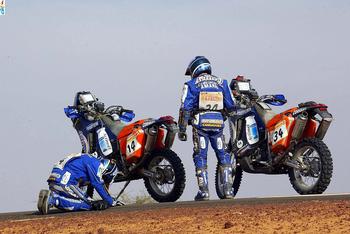 Pilotos do Actimel Racing Team com etapa difícil no Dakar

